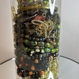 Jewelry jar